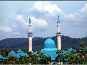 iiumpiks4.jpg